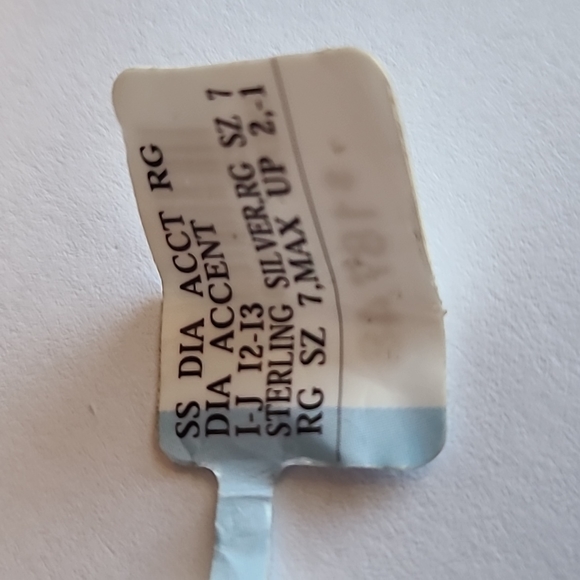 FINE JEWELRY BEAUTIFUL STERLING SILVER DIAMOND ACCENT RING SIZE 7 - Picture 7 of 10